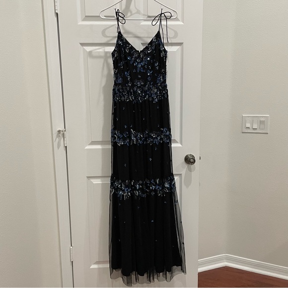 Adrianna Papell Evening Gown Size 2 - Picture 2 of 6